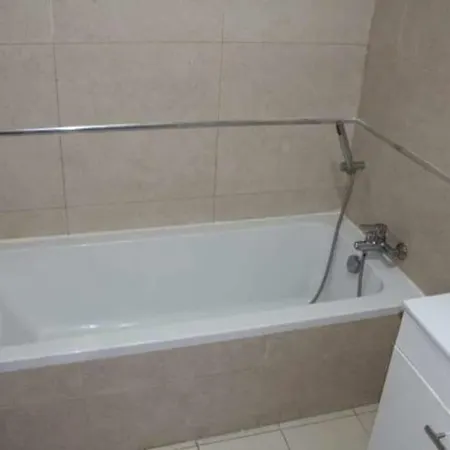 Appartement Spacious Seaside With 60sqm Backyard